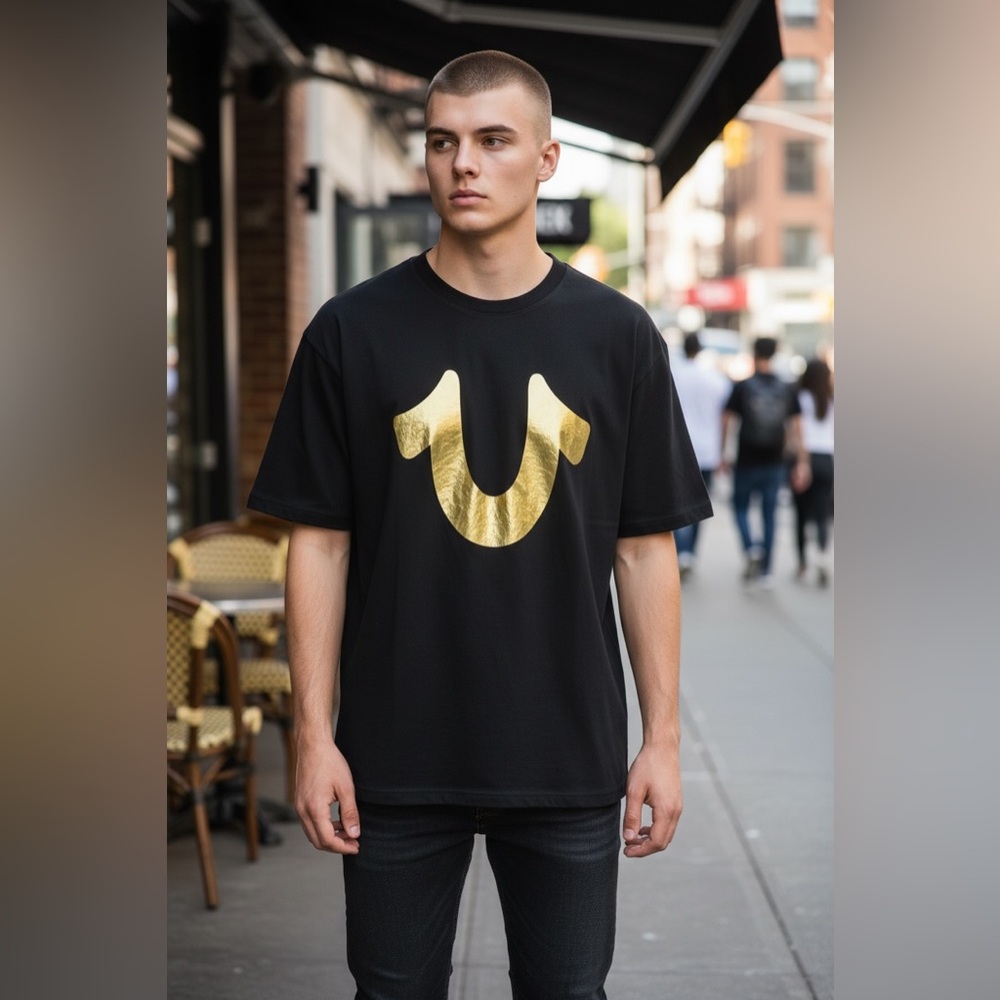 True Religion‎ World Tour Gold Horseshoe Logo Black T-Shirt Adult XXL/2XL Cotton